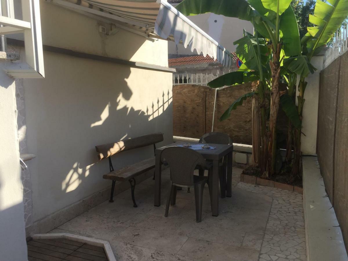 La Casa Di Rosi Al Mare Vada Exterior foto